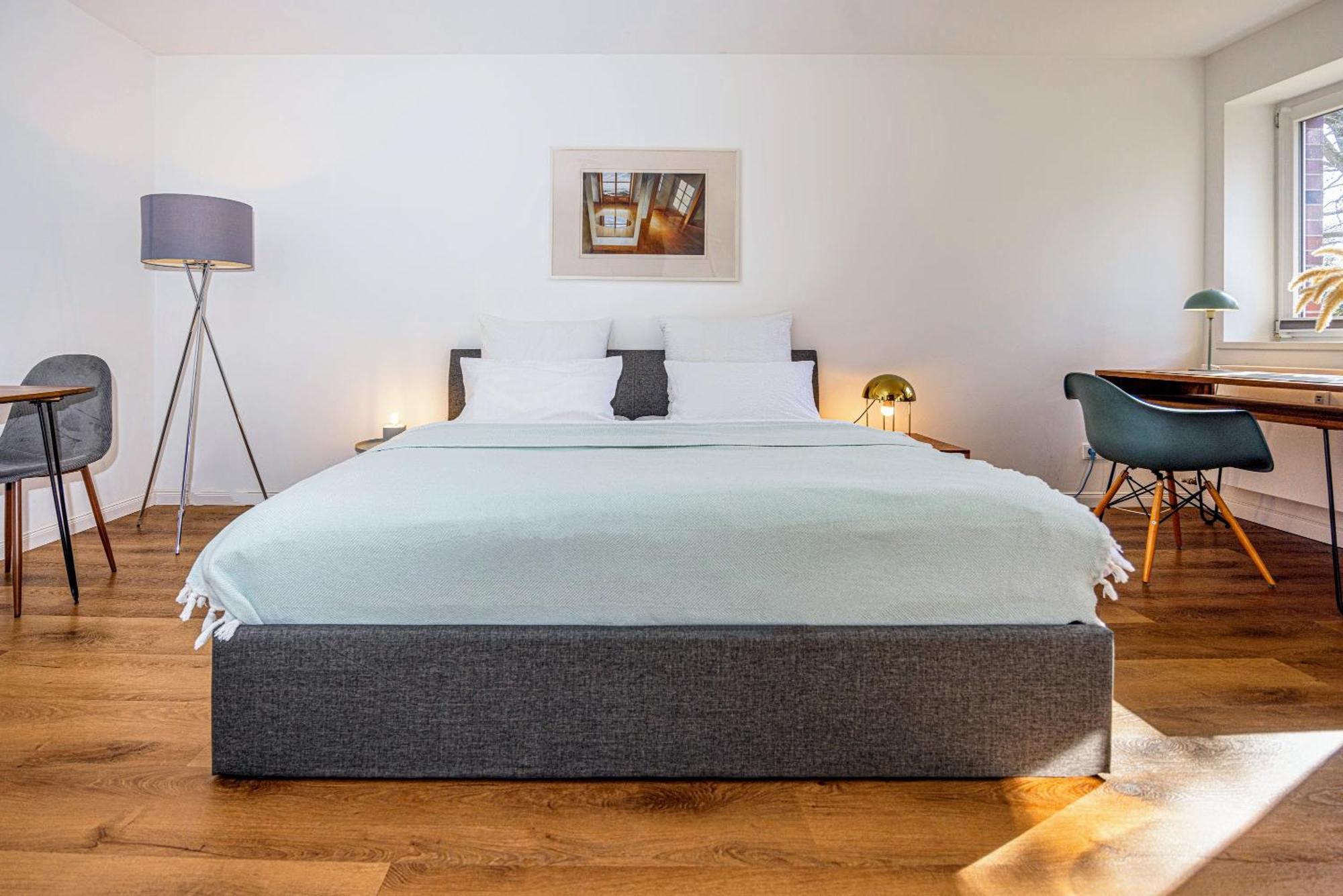 Have-A-Nice-Stay - Nahe Bahnhof - 20 Minuten Nach Hamburg - Trotzdem Ruhig Gelegen - 6 Minuten Zu Fuss Ins Zentrum Ahrensburg - Modern Eingerichtet Dış mekan fotoğraf